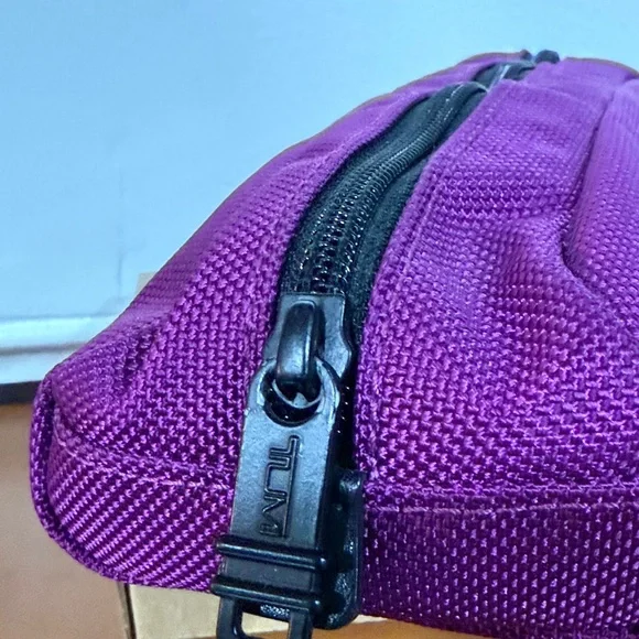 Tumi Violet Electronic Storage Zippered Pouch - Picture 6 of 8
